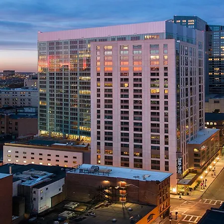 Global Luxury Suites At China Town